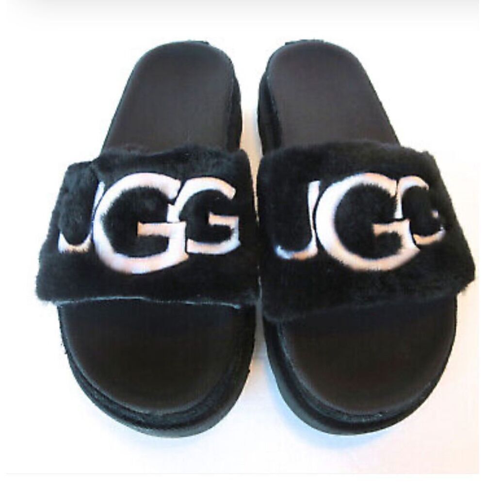 Women’s UGG layton fur slides/ Slippers Sz 10